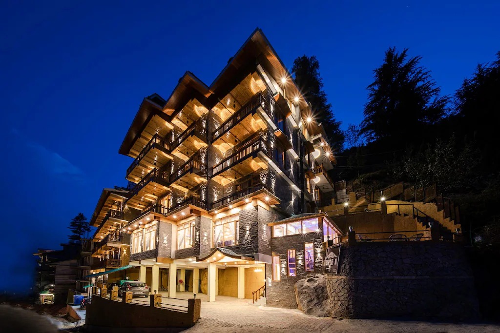 Hotel Triple A