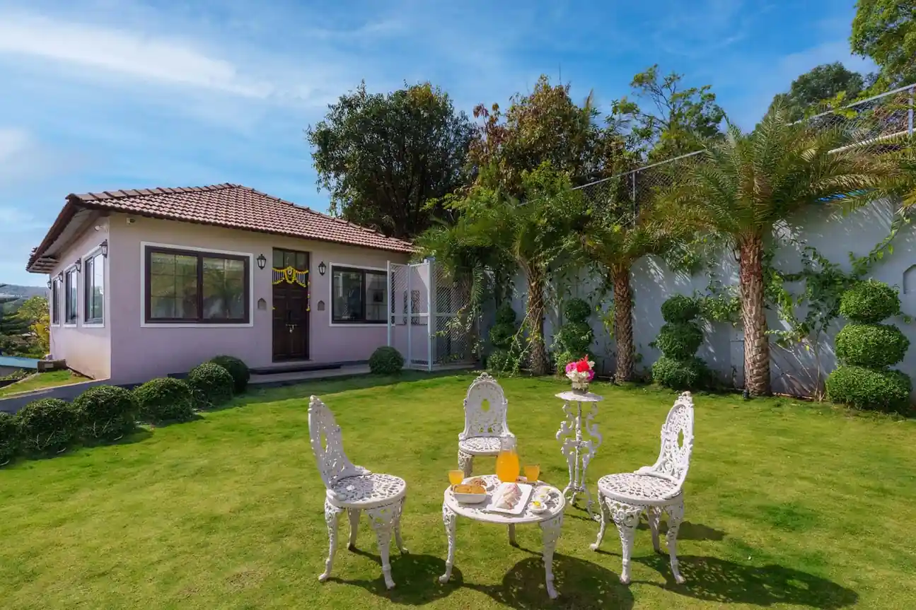 The Lawn House view 6